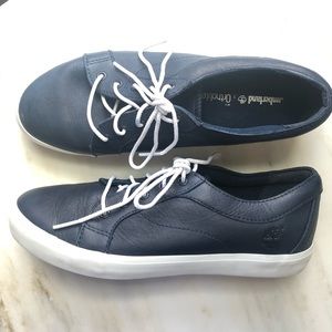 Timberland Women’s Oxford Style Shoes - Size 9